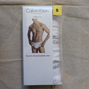 Calvin Klein Men's 3pk Classic Fit Briefs Underwear SIZE S